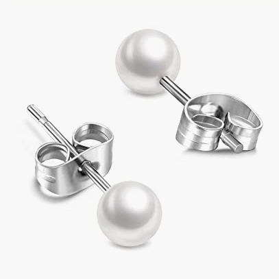 Pearl Stud Earring